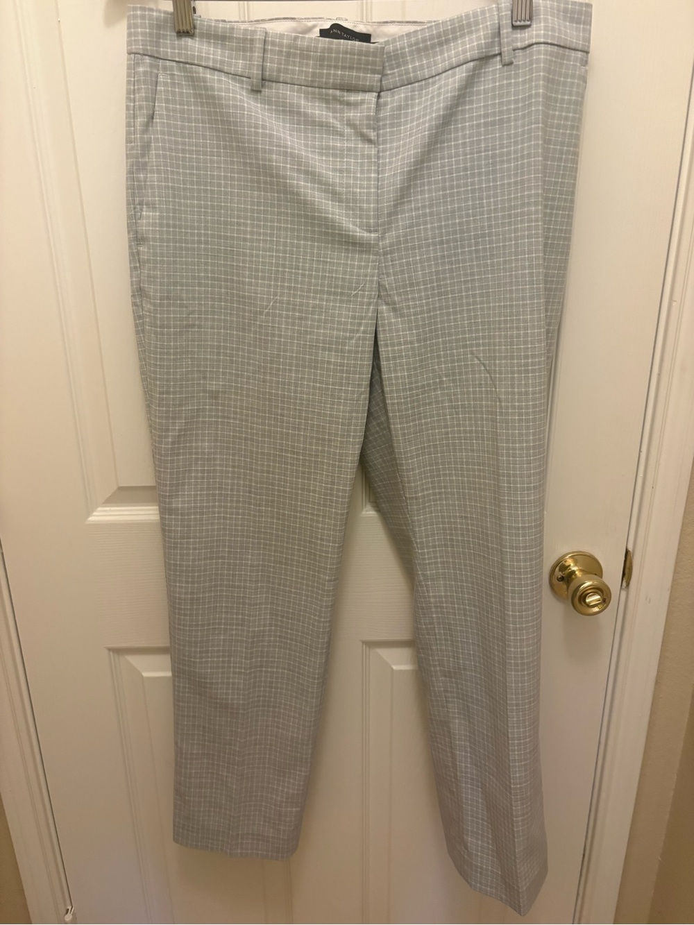 Ann Taylor size 10 Light Gray Windowpane Dress Pants